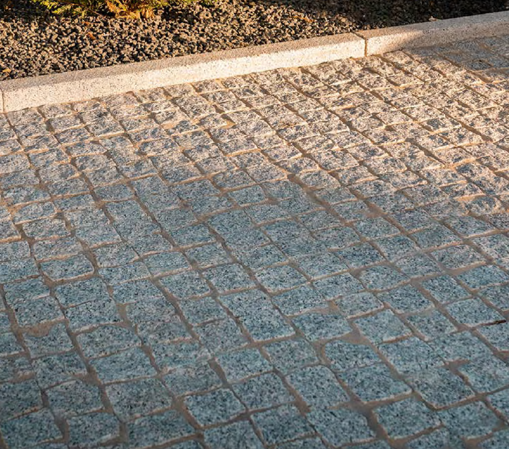 Cubes and Setts